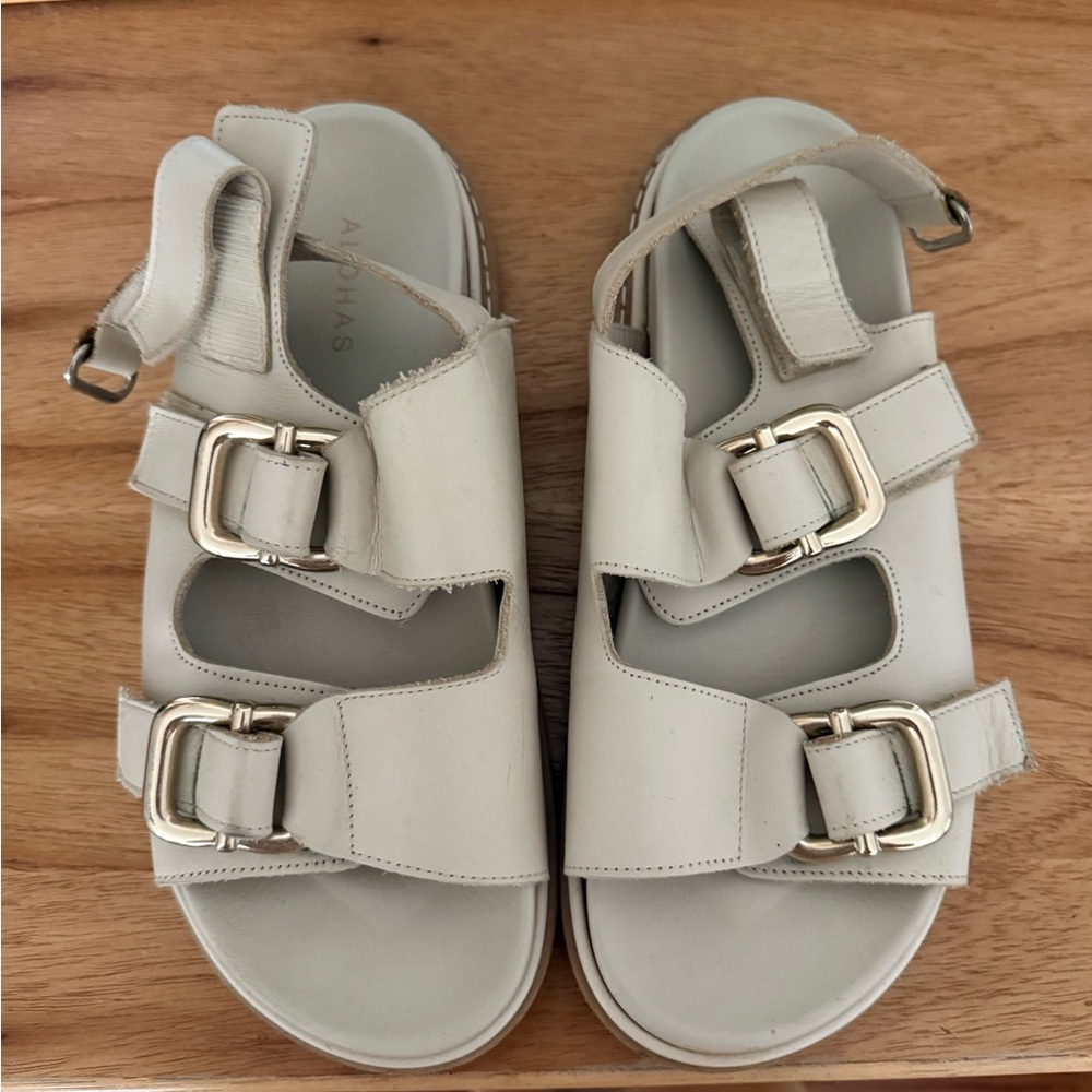 Alohas Harper Leather Buckle Sandals - Cream size 40